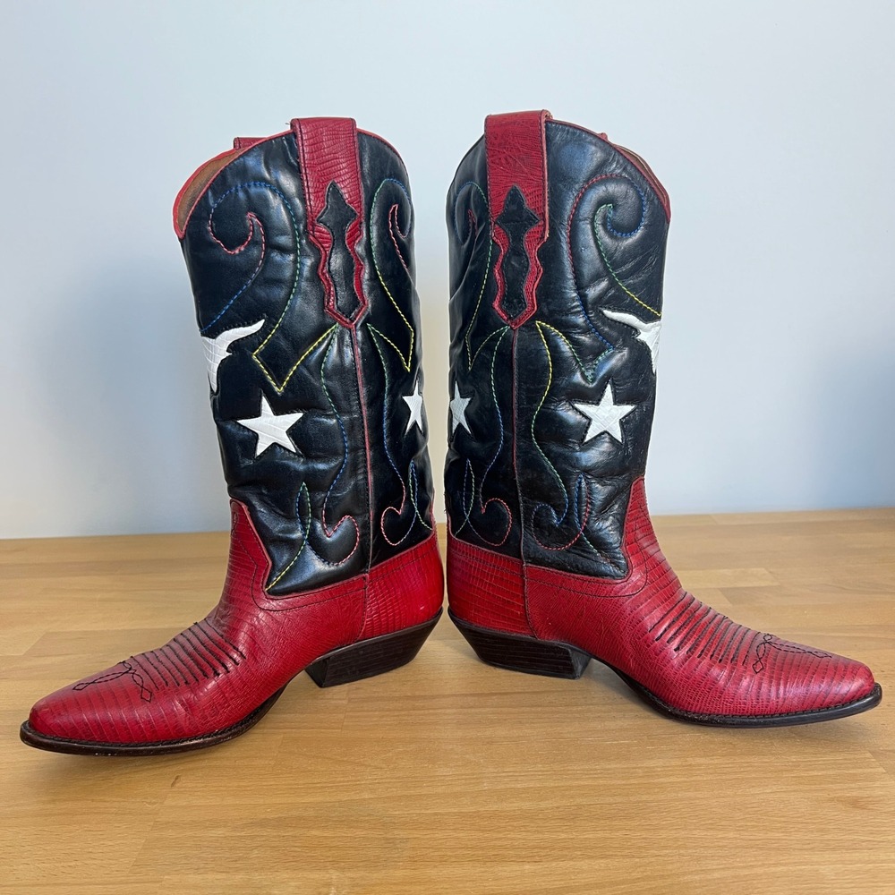 Nine West Red and Black Western Cowboy Boots with White Star Appliqués - Picture 6 of 14